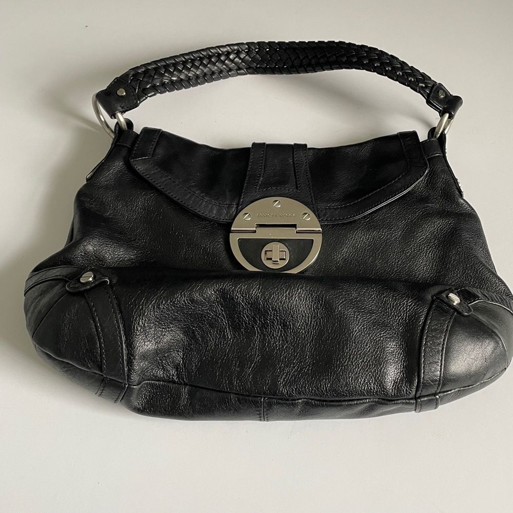 Elliott Lucca Leather Shoulder Bag - Picture 4 of 15